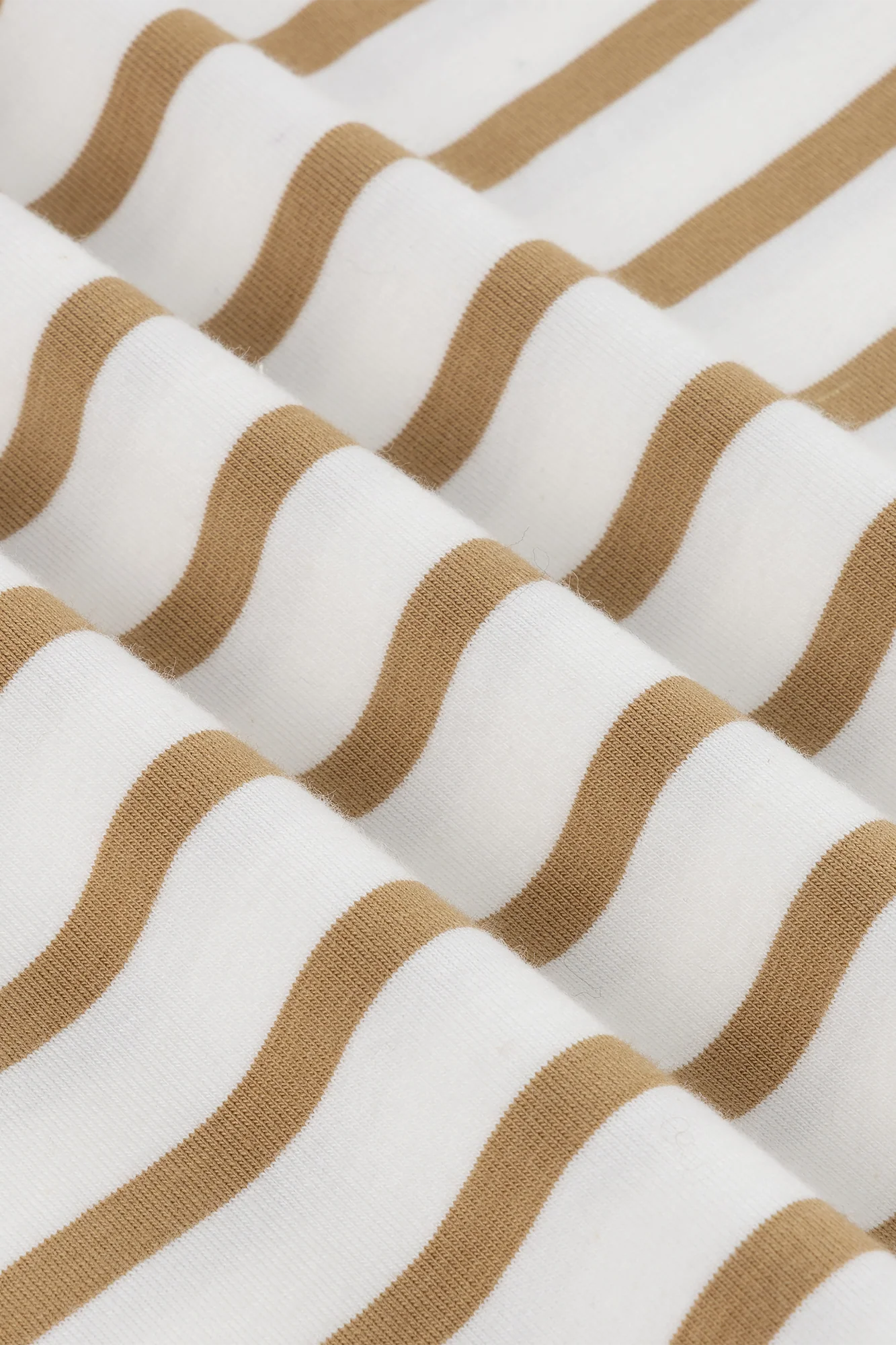 Olive Top Camel Print - Image 3